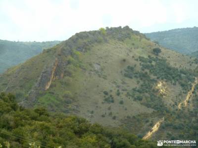 Alcornocal Dehesa Vieja-Atalaya Arrebatacapas;refugio de la renclusa irati navarra cimbarra